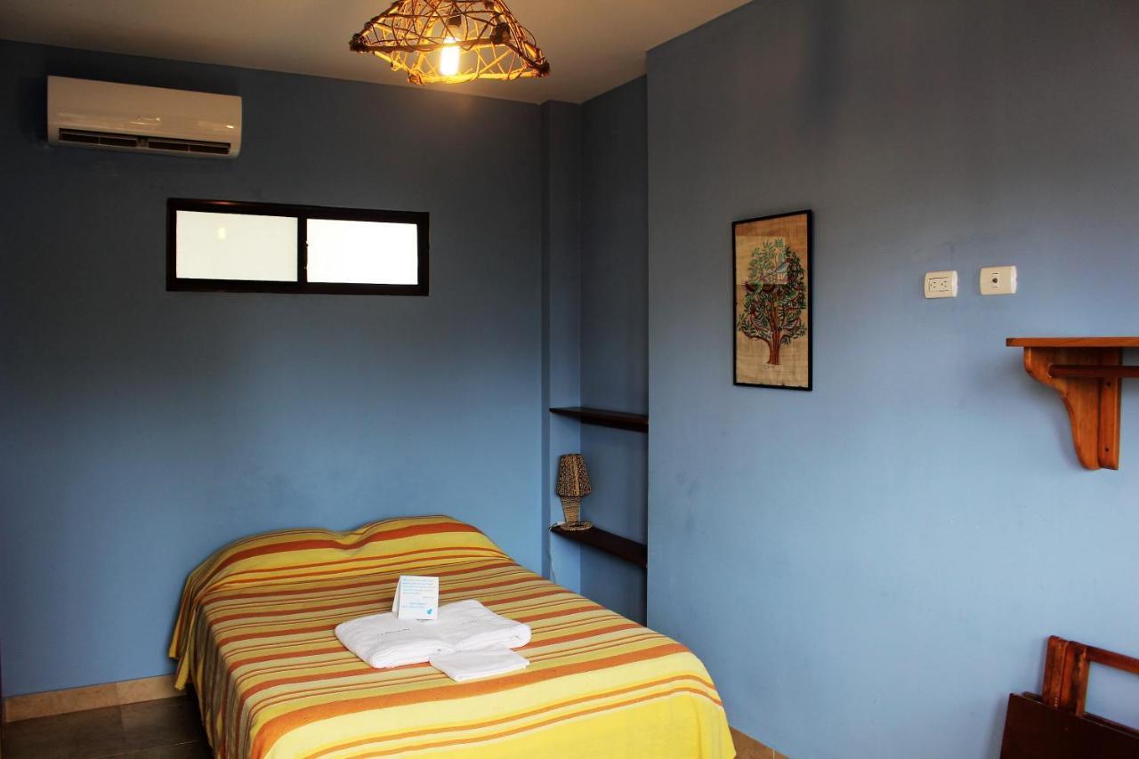 La Mariposa Hostal Олон Экстерьер фото