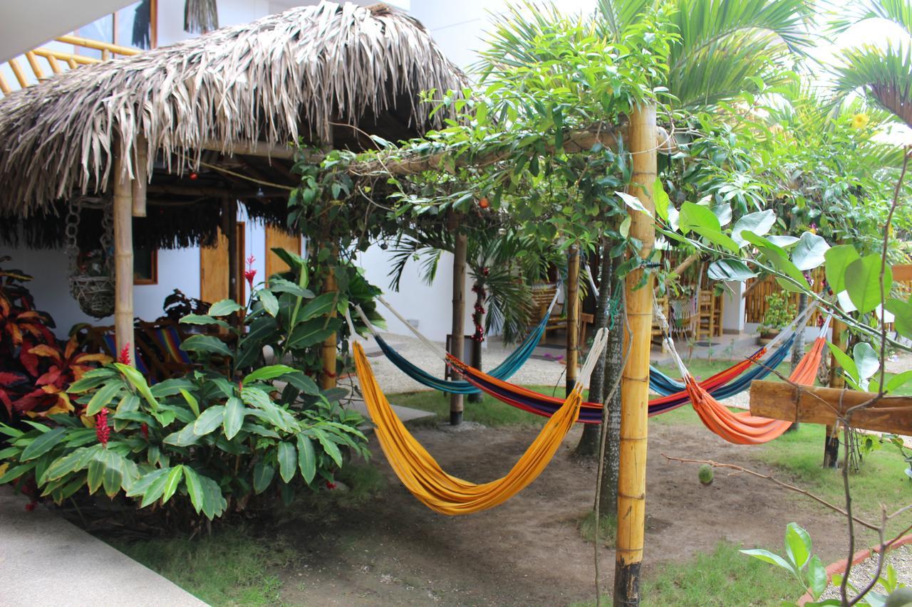La Mariposa Hostal Олон Экстерьер фото